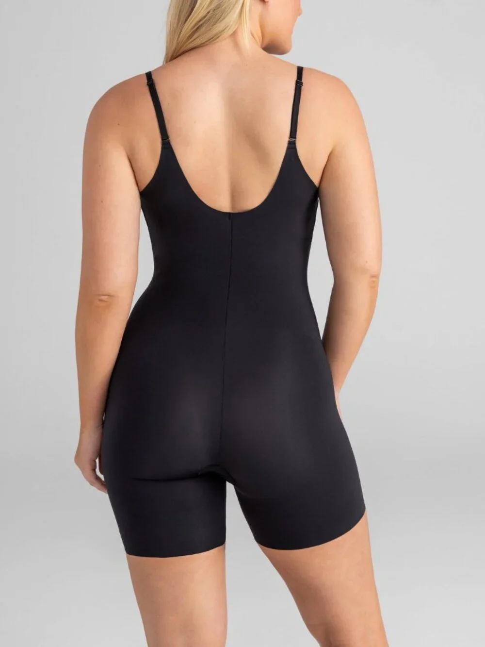 Slimming NWT Honeylove Open-Bust Mid-Thigh Bodysuit - Size M Shapewear